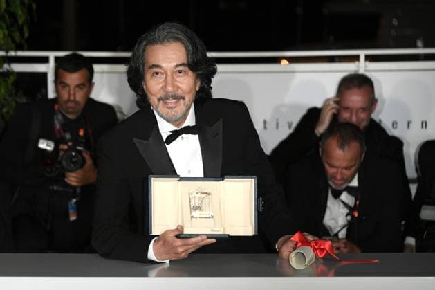 76th Cannes Film Festival 2023, Photocall Palmares. Pictured Koji Yakusho  Copyright: xAlbertoxTerenghix xipa-agency.nex xPoolxPhotoxEventsx01x IPA_IPA38278596