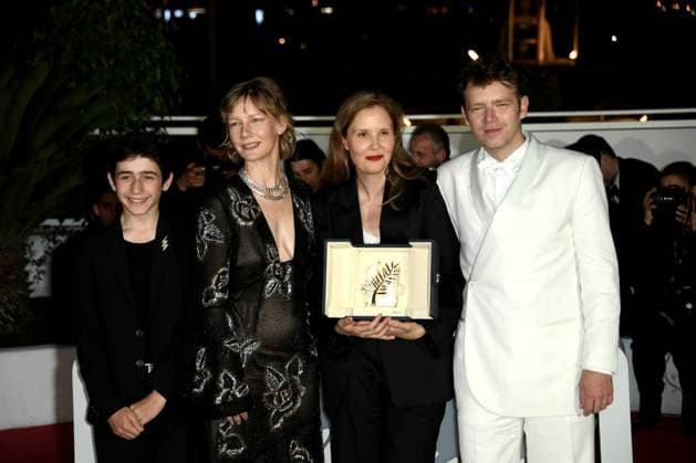 76th Cannes Film Festival 2023, Photocall Palmares. Pictured Justine Triet, Sandra Hüller, Antoine Reinartz, Milo Machado Graner  Copyright: xAlbertoxTerenghix xipa-agency.nex xPoolxPhotoxEventsx01x IPA_IPA38278634