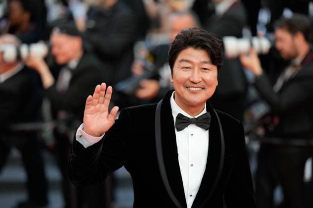 The Elemental Red Carpet Premiere at the 76th Edition of the Cannes Film Festival Song Kang-ho attends the movie screening and red carpet event for Elemental , directed by Peter Sohn, during the 76th edition of the Cannes Film Festival on May 27 2023, in Cannes, France Cannes Palace of Festivals and Congresses of Cannes Cannes France Copyright: xAlexandraxFechetex _ADR8871