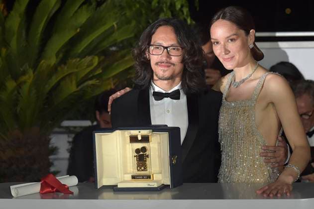 Director Pham Thien An (L) poses with The CamÃ ra d or Award for Inside The Yellow Cocoon Shell and President of the Camera d Or Jury AnaÃ¯s Demoustier (R) during the Palme D Or winners photocall at the 76th annual Cannes film festival at Palais des Festivals on Saturday, May 27, 2023 in Cannes, France.  CAN20230527216 RoccoxSpaziani
