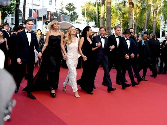 Bilder des Jahres 2023, Entertainment 05 Mai Entertainment Themen der Woche KW21 Entertainment Bilder des Tages 76th Cannes Film Festival 2023, evening 12 - Red Carpet Elemental and Closing Ceremony. In the photo Jury members Rungano Nyoni, Paul Dano, Denis MÃ nochet, President of the Jury Ruben Östlund, members Brie Larson, Julia Ducournau, Damian Szifron, Atiq Rahimi and Maryam Touzani  Copyright: xSimonexComix xipa-agency.netx xPoolxPhotoxEventsx01x IPA_IPA38283514