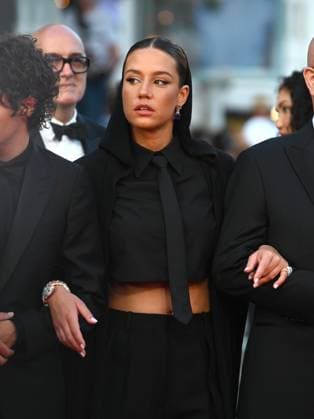 76th Cannes Film Festival 2023, evening 12 - Red Carpet Elemental and Closing Ceremony. In the photo Adele Exarchopoulos, Vincent Lacoste  Copyright: xSimonexComix xipa-agency.netx xPoolxPhotoxEventsx01x IPA_IPA38283131