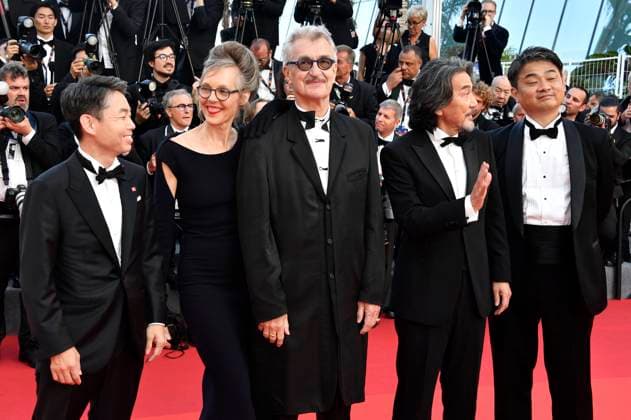 Koji Yanai, Donata Wenders, Wim Wenders, Koji Yakusho and Takuma Takasaki at the closing ceremony with the premiere of the animated film Elemental at the Festival de Cannes 2023 76 Cannes International Film Festival at the Palais des Festivals Cannes, 27 05 2023. Foto:xD.xBedrosianx xFuturexImage