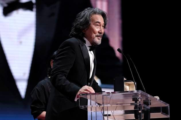 Koji Yakusho with the award for best actor in Perfect Days at the award ceremony at the Festival de Cannes 2023 76 Cannes International Film Festival at the Palais des Festivals Cannes, 27 05 2023. Foto:xD.xBedrosianx xFuturexImage