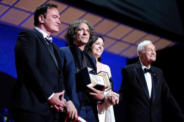 Quentin Tarantino, Jonathan Glazer with the Grand Jury Prize for The Zone of Interest and Roger Corman at the award ceremony at the Festival de Cannes 2023 76 Cannes International Film Festival at the Palais des Festivals Cannes, 27 05 2023. Foto:xD.xBedrosianx xFuturexImage
