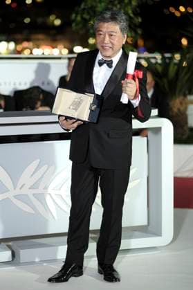 Hirokazu Koreeda with the Queer Palm for Monster at the photocall with the award winners at the Festival de Cannes 2023 76 Cannes International Film Festival at the Palais des Festivals Cannes, 27 05 2023. Foto:xD.xBedrosianx xFuturexImage
