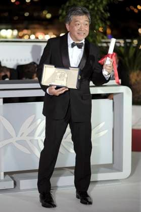 Hirokazu Koreeda with the Queer Palm for Monster at the photocall with the award winners at the Festival de Cannes 2023 76 Cannes International Film Festival at the Palais des Festivals Cannes, 27 05 2023. Foto:xD.xBedrosianx xFuturexImage