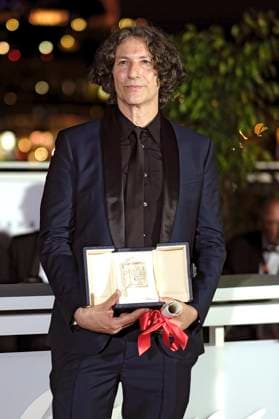 Jonathan Glazer with the Grand Jury Prize for The Zone of Interest at the photocall with the award winners at the Festival de Cannes 2023 76 Cannes International Film Festival at the Palais des Festivals Cannes, 27 05 2023. Foto:xD.xBedrosianx xFuturexImage