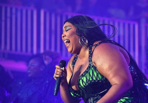 May 27, 2023, NAPA, CA, USA: Lizzo performs on Day 2 of BottleRock Napa Valley Music Festival at Napa Valley Expo on May 27, 2023 in Napa, California. NAPA USA - ZUMAs181 20230527_zea_s181_227 Copyright: xCaseyxFlaniganx