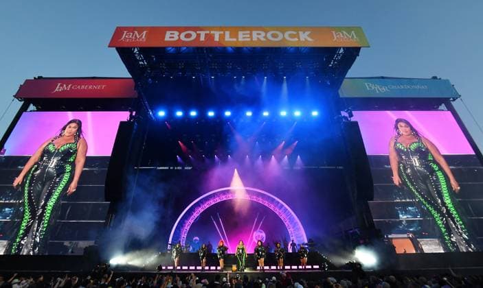 May 27, 2023, NAPA, CA, USA: Lizzo performs on Day 2 of BottleRock Napa Valley Music Festival at Napa Valley Expo on May 27, 2023 in Napa, California. NAPA USA - ZUMAs181 20230527_zea_s181_240 Copyright: xCaseyxFlaniganx