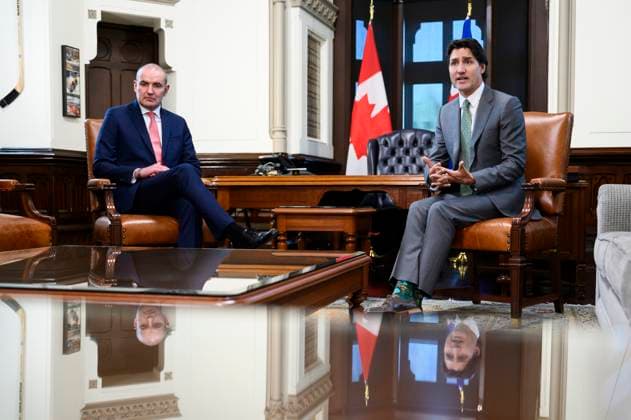 News Bilder des Tages May 29, 2023, Ottawa, ON, CAN: Canada s Prime Minister Justin Trudeau and President of Iceland Gudni Johannesson speak before a bilateral meeting on Parliament Hill in Ottawa, on Monday, May 29, 2023. Ottawa CAN  - ZUMAc35_ 20230529_zaf_c35_021 Copyright: xJustinxTangx