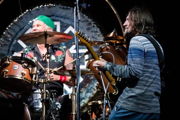 May 28, 2023, NAPA, CA, USA: Chad Smith and John Frusciante of The Red Hot Chili Peppers perform on Day 3 of BottleRock Napa Valley Music Festival at Napa Valley Expo on May 28, 2023 in Napa, California. NAPA USA - ZUMAs181 20230528_zea_s181_159 Copyright: xChrisxTuitex