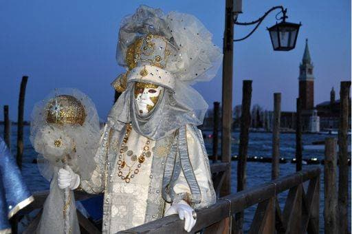 Traditional Carnival Venice mask with Colorful Decoration *** traditionelle Karneval Venedig Maske mit farbenfroh Dekoration 8495000 RECORD DATE NOT STATED