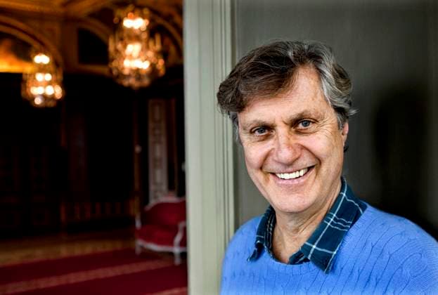 STOCKHOLM 20120331 Filmregissören Lasse Hallström är aktuell med filmen Laxfiske i Jemen och har precis avslutat inspelningen av Hypnotisören . Foto Christine Olsson SCANPIX Kod 10430 STOCKHOLM SVERIGE x10430x *** STOCKHOLM 20120331 Film director Lasse Hallström is currently shooting Salmon Fishing in Yemen and has just finished filming The Hypnotist Photo Christine Olsson SCANPIX Code 10430 STOCKHOLM SWEDEN x10430x  Copyright: xCHRISTINExOLSSONx xTTx LASSE HALLSTRÖM