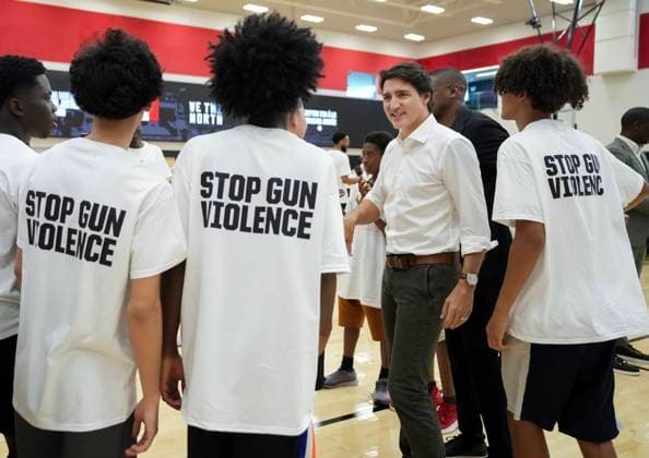 June 1, 2023, TORONTO, ON, CANADA: Prime Minister Justin Trudeau, second right, meets with teenagers after announcing that every first Friday in June will be National Day Against Gun Violence at the OVO Athletic Centre in Toronto on Thursday, June 1, 2023. TORONTO CANADA  - ZUMAc35_ 20230601_zaf_c35_154 Copyright: xNathanxDenettex