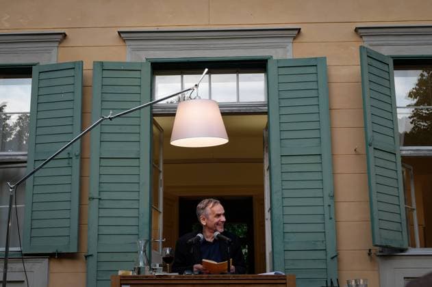 Literatur Kunst Kultur 03.06.2023 Potsdam Villa Quant Brandenburgisches Literaturbüro Brandenburg liest Der lange Abend der Brandenburgischen Literatur Lutz Seiler Gedichte Potsdam GER *** Literature Art Culture 03 06 2023 Potsdam Villa Quant Brandenburg Literature Office Brandenburg Reads The Long Evening of Brandenburg Literature Lutz Seiler Poems Potsdam GER