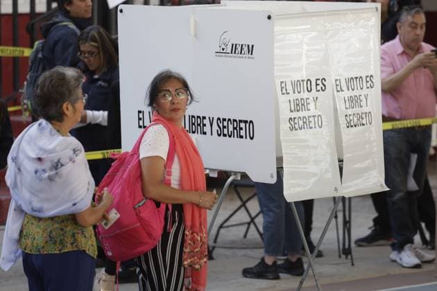 Electoral process for the government of the State of Mexico June 4, 2023, Municipality of Texcoco, State of Mexico, Mexico: Citizens go to the polls to cast their votes for the gubernatorial election, in the municipality of Texcoco in the State of Mexico. on June 4, 2023 in Municipality of Texcoco, State of Mexico, Mexico (Photo by Luis Barron Eyepix Group). Copyright: xLuisxBarronx xEyepixxGroupx LB_20230604_DELFINA3