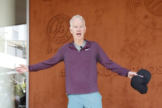 John McEnroe CELEBRITES : Roland-Garros 2023 - Paris - 06 06 2023 MichaelBaucher Panoramic 