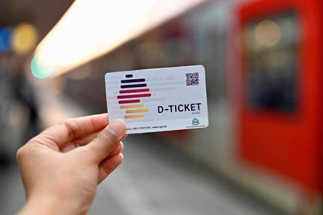 With the Deutschland Ticket D ticket, Deutsche Bahn customers have been able to travel on all means of public transport for just 49 euros per month since May 1, 2023 The Deutschland Ticket is considered the successor to the 9 euro ticket, which was supposed to provide financial relief for citizens in the summer of 2022 Topic image, symbol image Cologne, 06 06 Copyright: xDwixAnoraganingrumx