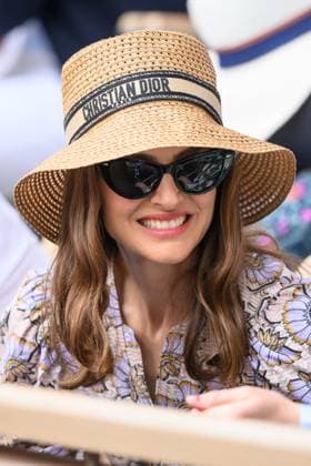 French Open - Natalie Portman In The Stands Natalie Portman attends the 2023 French Open at Roland Garros on June 7, 2023 in Paris, France. Photo by ABACAPRESS.COM Paris France  Copyright: xABACAx 856145_022 ABACAx 856145_022