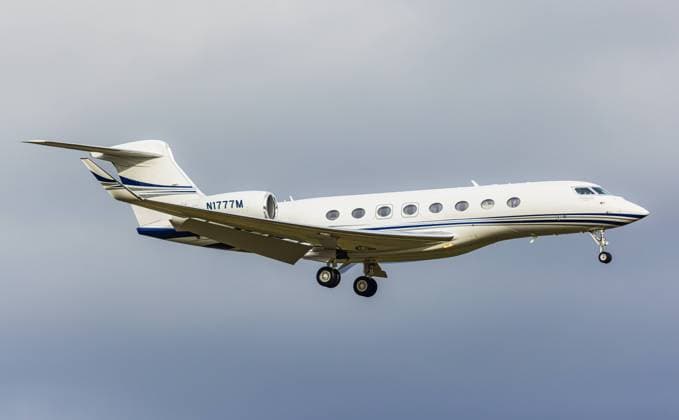 Ein Gulfstream G650 von Jet Aviation Flight Services ist im Landeanflug auf den Flughafen Zürich. Möglicherweise bringt der Privatjet Gäste für das World Economic Forum, welches in Davoss statt findet. Registration N1777M. (Zürich, Schweiz, 16.01.2023) Flugzeuge