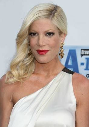 Tori Spelling 4-5-2009. Photo by Nick Sherwood PHOTOlink Courtesy Everett Collection (Tori Spelling6048)ASCA036 F4889 PUBLICATIONXNOTxINxCANxCHNxFRAxITAxJPNxNORxPOLxRUSxESPxUKxUSA Copyright: xx ASCA036 F4889