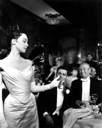 GIGI, from left, Leslie Caron, Louis Jourdan, Maurice Chevalier, 1958MBDGIGI EC093 PUBLICATIONXNOTxINxCANxCHNxFRAxITAxJPNxNORxPOLxRUSxESPxUKxUSA Copyright: xx MBDGIGI EC093