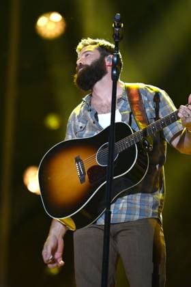 08 June 2023 - Nashville, Tennessee - Jordan Davis. 2023 CMA Music Fest Nightly Concert held at Nissan Stadium. Photo Credit: Dara-Michelle Farr AdMedia 293217 2023-06-08 Tennessee Nashville Etats-Unis  Copyright: xAdMediax STAR_293217_010