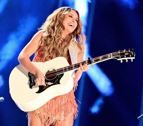 08 June 2023 - Nashville, Tennessee - Carly Pearce. 2023 CMA Music Fest Nightly Concert held at Nissan Stadium. Photo Credit: Dara-Michelle Farr AdMedia 293217 2023-06-08 Tennessee Nashville Etats-Unis  Copyright: xAdMediax STAR_293217_056