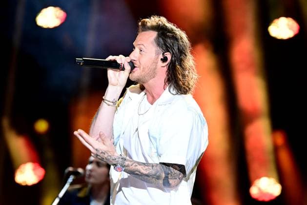 08 June 2023 - Nashville, Tennessee - Tyler Hubbard. 2023 CMA Music Fest Nightly Concert held at Nissan Stadium. Photo Credit: Dara-Michelle Farr AdMedia 293217 2023-06-08 Tennessee Nashville Etats-Unis  Copyright: xAdMediax STAR_293217_085