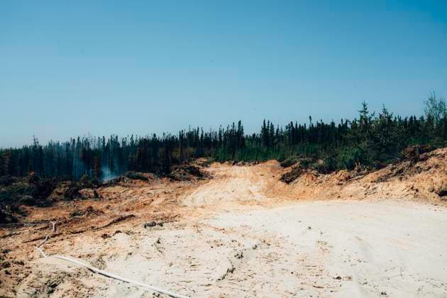 Wildfires Burning - Quebec Handout picture, dated on June 2, 2023 in Chapais, Quebec, Canada. Members of SOPFEU, Socià tà de Protection Des Forets Contre Le Feu, (Forest Fire Protection Company) fight forest fires burning in Quebec, Canada. With more than nine million hectares of land burnt, more than 20,000 residents evacuated and at least 400 fires still active, half of which are thought to be out of control, a series of staggering figures revealed on Wednesday by Canada s Minister of Emergency Preparedness, Bill Blair, show that the country is facing an unprecedented battle against raging forest fires. Ten new forest fires broke out in Canada on Friday, bringing the total number of forest fires in the country so far this year to 2,405, Copyright: xABACAx 856477_021 ABACAx 856477_021
