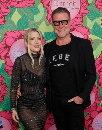 HOLLYWOOD, CA - JUNE 10: Tori Spelling, Dean McDermott at the Stand for Kids Gala supporting The Luskin Orthopaedic Institute for Children at Universal Studios Backlot in Hollywood, California on June 10, 2023. Copyright: xFayesxSadoux