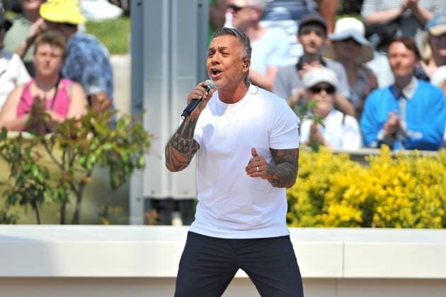 Entertainment Themen der Woche KW23 Entertainment Bilder des Tages ZDF - Fernsehgarten. Sänger Mike Leon Grosch während der ZDF - Unterhaltungsshow Fernsehgarten am 11.06.2023 in Mainz. 20230611MWI74950 *** ZDF Fernsehgarten singer Mike Leon Grosch during the ZDF entertainment show Fernsehgarten on 11 06 2023 in Mainz 20230611MWI74950