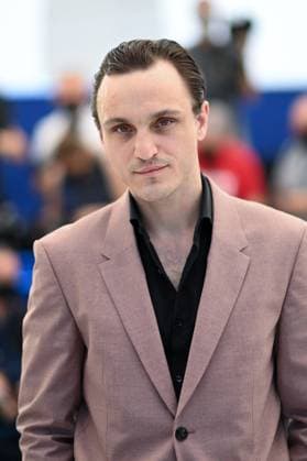 Cannes - Great Freedom Photocall Franz Rogowski attending the Great Freedom Photocall as part of the 74th Cannes International Film Festival in Cannes, France on July 09, 2021. Photo by Aurore Marechal ABACAPRESS.COM Cannes France  Copyright: xMarechalxAurore ABACAx 772221_016 MarechalxAurore ABACAx 772221_016