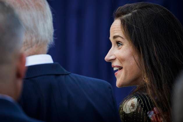 DC: President Biden Hosts a Juneteenth Concert on the South Lawn Ashley Biden, daughter of President Joe Biden, arrives for a Juneteenth concert on the South Lawn of the White House on June 13, 2023 in Washington, D.C. Juneteenth celebrates the emancipation of enslaved African Americans on June 19th and was declared a federal holiday in 2021 by President Joe Biden. (Photo by Samuel Corum Pool ABACAPRESS.COM) Washington The White House DC United States  Copyright: xPool ABACAx 856900_002 Pool ABACAx 856900_002