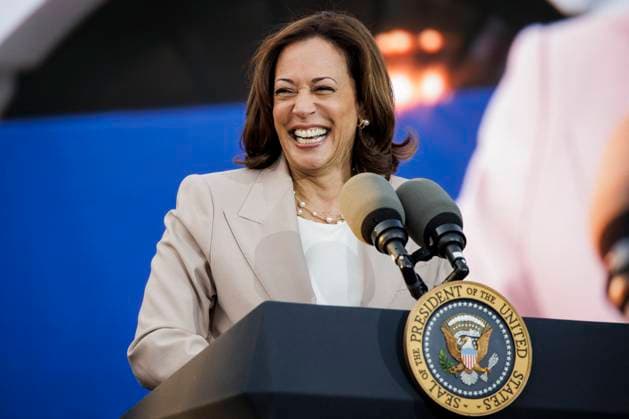 DC: President Biden Hosts a Juneteenth Concert on the South Lawn Vice President Kamala Harris speaks during a Juneteenth concert on the South Lawn of the White House on June 13, 2023 in Washington, D.C. Juneteenth celebrates the emancipation of enslaved African Americans on June 19th and was declared a federal holiday in 2021 by President Joe Biden. (Photo by Samuel Corum Pool ABACAPRESS.COM) Washington The White House DC United States  Copyright: xPool ABACAx 856900_003 Pool ABACAx 856900_003