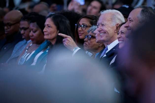 DC: President Biden Hosts a Juneteenth Concert on the South Lawn (L-R) President Joe Biden, Vice President Kamala Harris, and Second Gentleman Doug Emhoff attend a Juneteenth concert on the South Lawn of the White House on June 13, 2023 in Washington, D.C. Juneteenth celebrates the emancipation of enslaved African Americans on June 19th and was declared a federal holiday in 2021 by President Joe Biden. (Photo by Samuel Corum Pool ABACAPRESS.COM) Washington The White House DC United States  Copyright: xPool ABACAx 856900_044 Pool ABACAx 856900_044