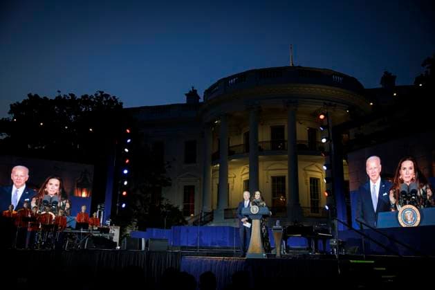 DC: President Biden Hosts a Juneteenth Concert on the South Lawn Ashley Biden speaks alongside her father, President Joe Biden, during a Juneteenth concert on the South Lawn of the White House on June 13, 2023 in Washington, D.C. Juneteenth celebrates the emancipation of enslaved African Americans on June 19th and was declared a federal holiday in 2021 by President Joe Biden. (Photo by Samuel Corum Pool ABACAPRESS.COM) Washington The White House DC United States  Copyright: xPool ABACAx 856900_050 Pool ABACAx 856900_050