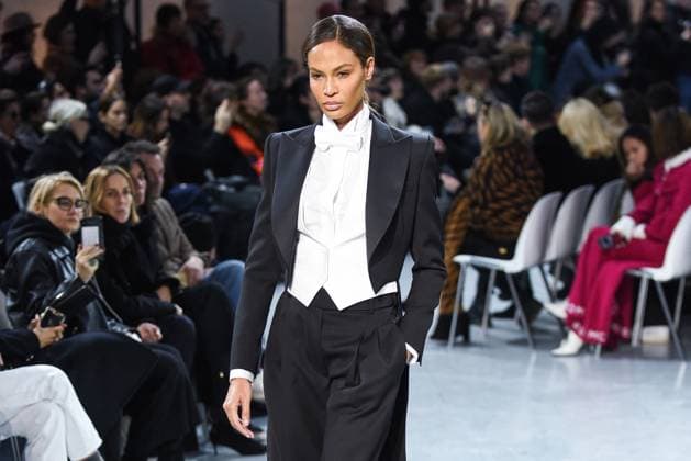 PFW - Joan Smalls Models For Alexandre Vauthier Joan Smalls walks the runway during the Alexandre Vauthier Haute Couture Spring Summer 2020 show as part of Paris Fashion Week on January 21, 2020 in Paris, France. Photo by Julie Sebadelha ABACAPRESS.COM Paris France  Copyright: xSebadelhaxJulie ABACAx 716980_005 SebadelhaxJulie ABACAx 716980_005