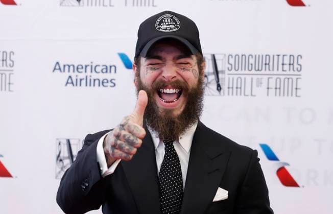 Bilder des Jahres 2023, Entertainment June 06 Entertainment Themen der Woche KW24 Entertainment Bilder des Tages Post Malone arrives on the red carpet at the 2023 Songwriters Hall of Fame Induction and Awards Gala at the New York Marriott Marquis on Thursday, June 15, 2023 in New York City.  NYP20230615144 JOHNxANGELILLO