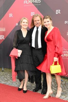 Leslie Mandoki with wife and daughter Lara Bavarian Film Award 22 honor, award, prize Prinzregenten Theater Munich 16 June 2023