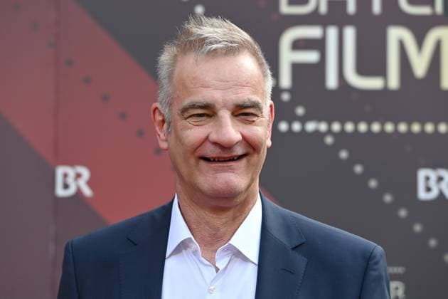 Heinrich SCHAFMEISTER Actor , single image,cropped single image,portrait,portrait red carpet,red carpet,Bavarian Film Award 2023 on 16 06 2023 in Prinzregententheater in Munich