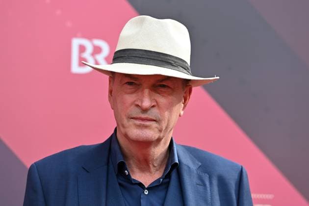 Herbert KNAUP actor, single image, cropped single image, portrait, portrait red carpet, red carpet, Bavarian Film Award 2023 on 16 06 2023 in the Prinzregententheater in Munich