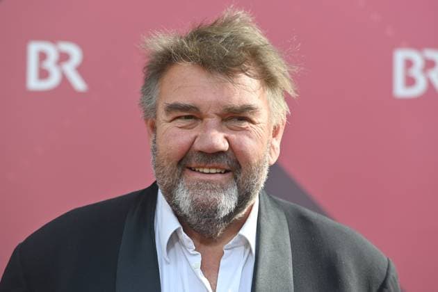 Peter RAPPENGLUECK actor , single image,cropped single image,portrait,portrait red carpet,red carpet,Bavarian Film Award 2023 on 16 06 2023 in Prinzregententheater in Munich
