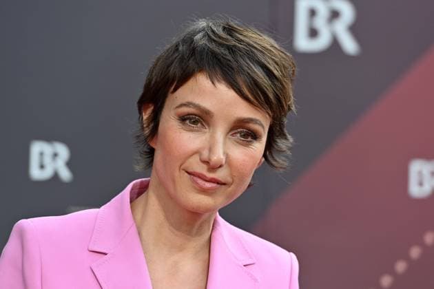 Julia KOSCHITZ actress , single image,cropped single image,portrait,portrait red carpet,red carpet,Bavarian Film Award 2023 on 16 06 2023 in Prinzregententheater in Munich