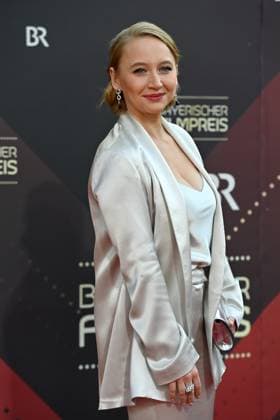 Anna Maria MUEHE actress,single image,cropped single image,half figure,half figure red carpet,red carpet,Bavarian Film Award 2023 on 16 06 2023 in Prinzregententheater in Munich