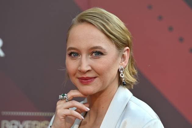 Anna Maria MUEHE actress, single image, cropped single image, portrait, portrait red carpet, red carpet, Bavarian Film Award 2023 on 16 06 2023 in the Prinzregententheater in Munich