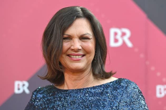 Ilse AIGNER CSU politician, single image, cropped single image, portrait, portrait red carpet, red carpet, Bavarian Film Award 2023 on 16 06 2023 in the Prinzregententheater in Munich