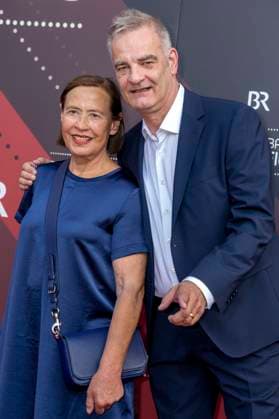 Heinrich Schafmeister with wife Jutta Schafmeister at the award ceremony of the 44 Bavarian Film Award 2022 at the Prinzregententheater in Munich, 16 06 2023 Foto:xN.xKolinzx xFuturexImage