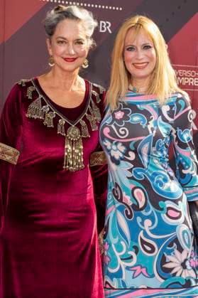 Irina Wanka and Sophie Adell at the 44 Bavarian Film Award 2022 ceremony at the Prinzregententheater in Munich, 16 06 2023 Foto:xN.xKolinzx xFuturexImage